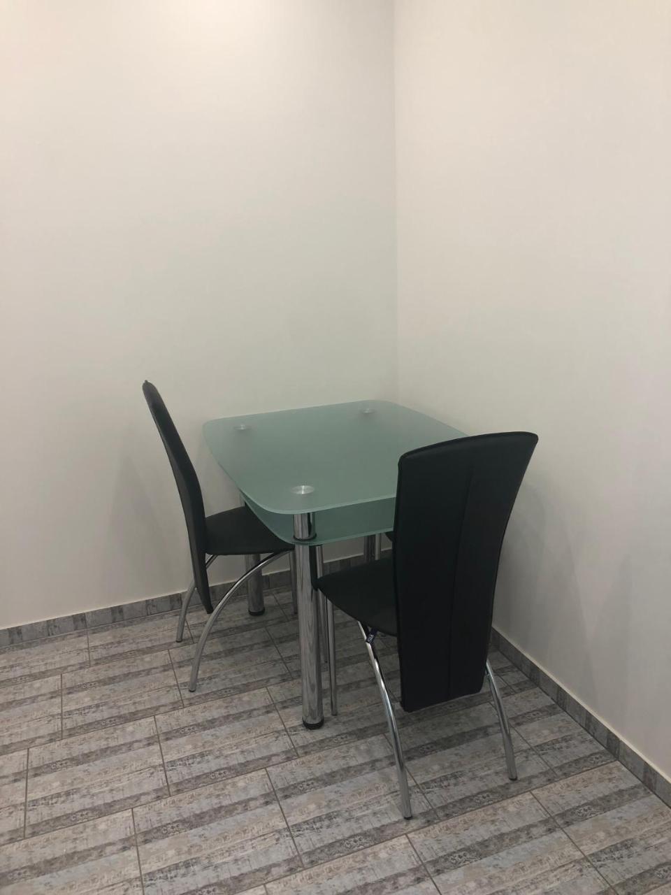 Gil Apartments, 38 Prospect Svobody أوزهورود المظهر الخارجي الصورة